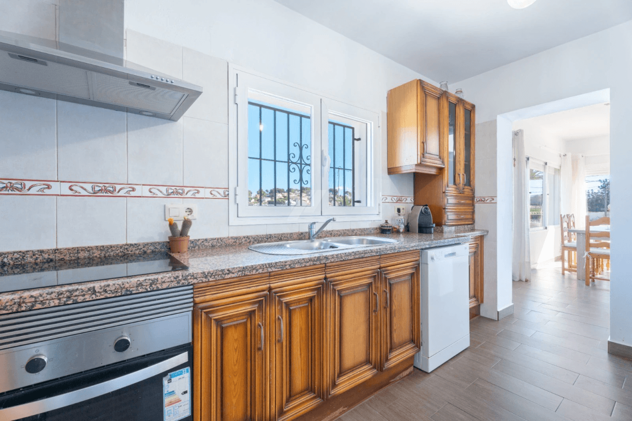 Villa en venta en Benissa Costa, Costa Blanca.