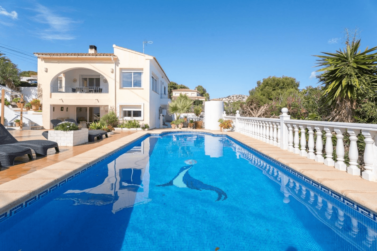 Villa en venta en Benissa Costa, Costa Blanca.